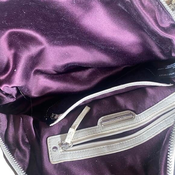 B. Makowsky Cream Leather Satchel Zipper Top Bag Women - Picture 8 of 16